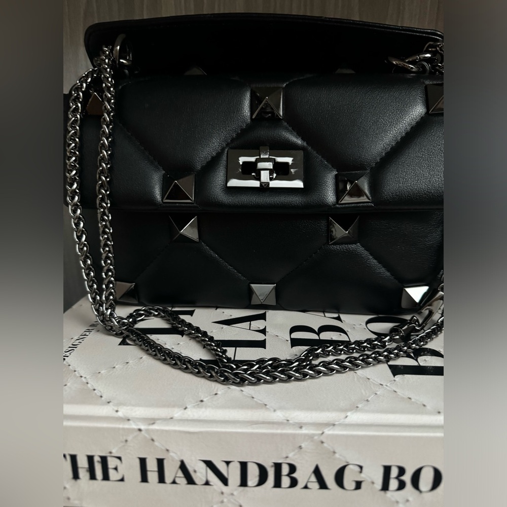 Used 1x Tiffany’s & Fred Quilted And Studded Sheepskin Leather Shoulder Bag - Picture 3 of 5